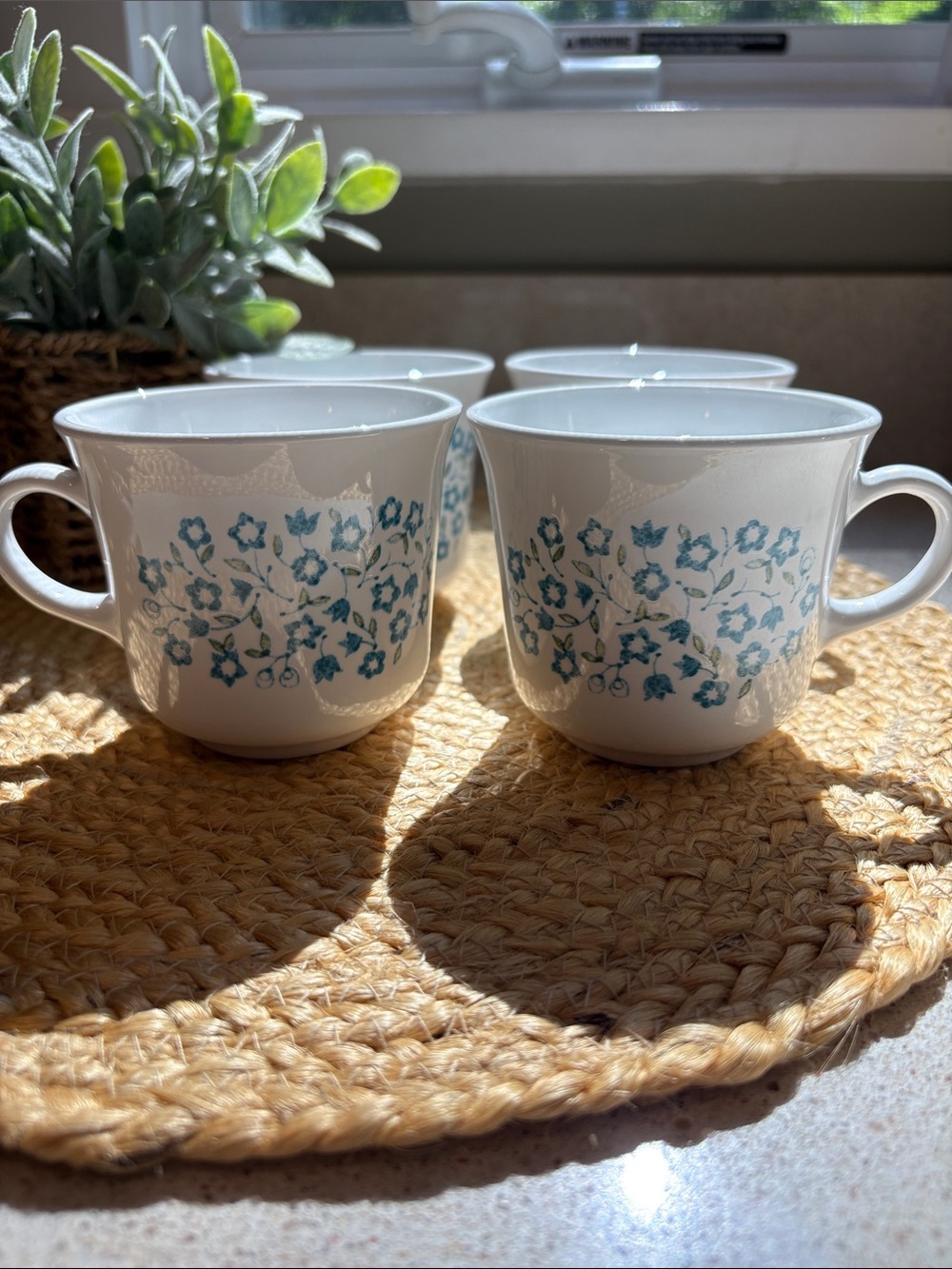 (4) Corelle Corning Heather Blue Floral Mugs